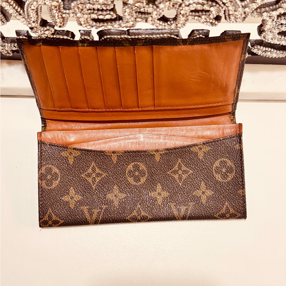 Louis Vuitton Monogram bifold wallet 100% hand made soft quilt leather - Picture 4 of 16